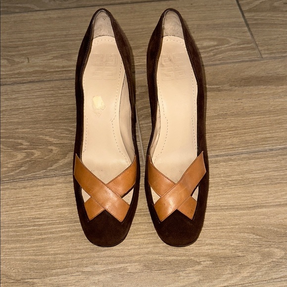 Vintage Givenchy Heels - Picture 4 of 5